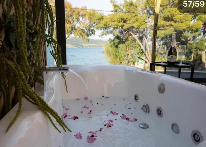 Villa Luxury Private With Pool & Jacuzzi By Kla