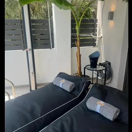 Luxury Private With Pool & Jacuzzi By Kla * Nikiana