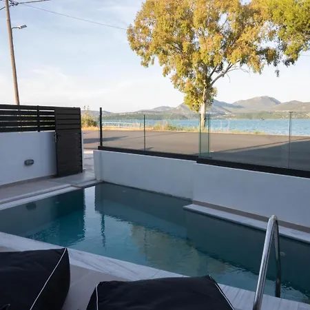 Kla Luxury Private Villa With Pool & Jacuzzi By Project 86 Ike Nikiana