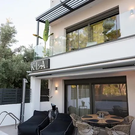 KLA Luxury Boutique Villa with Pool&Jacuzzi by WESTBOOKING GR Nikiana