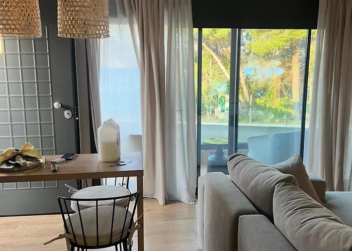 Luxury Private With Pool & Jacuzzi By Kla Villa